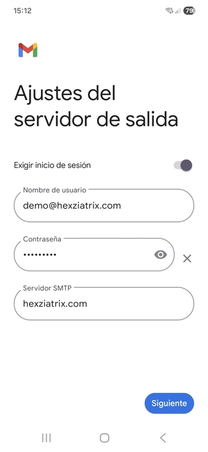 Introduzca la dirección de servidor de salida y seleccione Siguiente