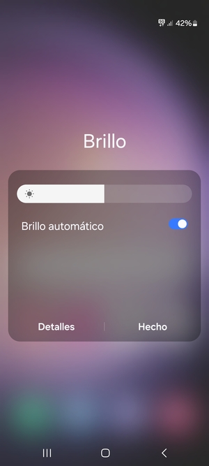 Active Brillo automático y seleccione Hecho