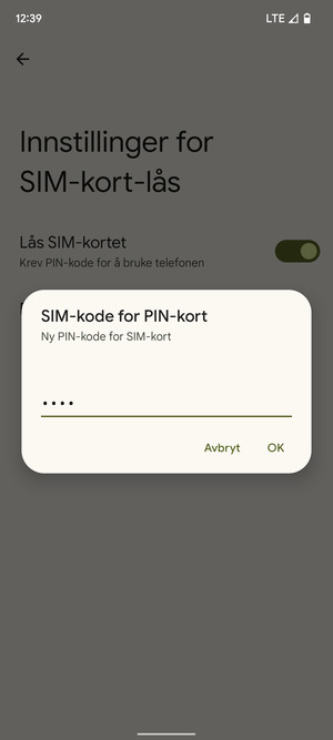 Skriv inn Ny PIN-kode for SIM-kort og velg OK