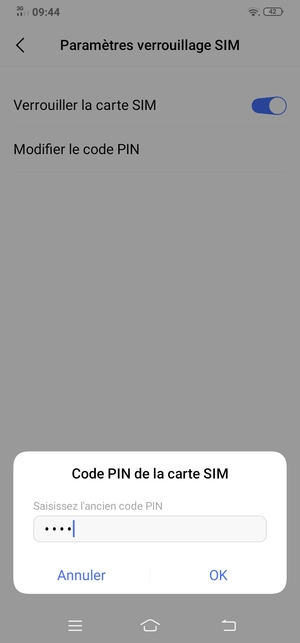 Saisissez votre Ancien code PIN et sélectionnez OK