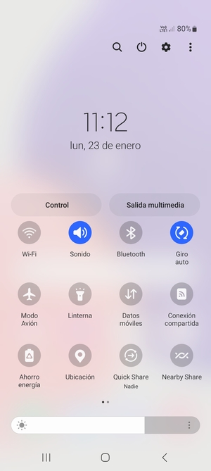 Seleccione Sonido para cambiar el modo de vibración