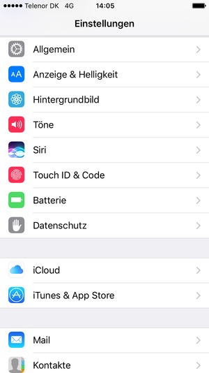 Scrollen Sie nach unten und wählen Sie Touch ID & Code