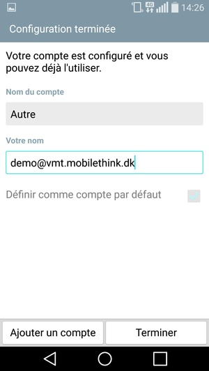 Donnez un nom à votre compte et saisissez votre nom. Sélectionnez Terminer