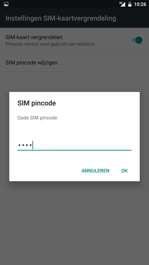 Voer uw Oude SIM pincode in en selecteer OK