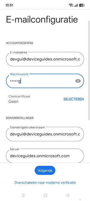 Voer Gebruikersnaam en Exchange serveradres in. Selecteer Volgende