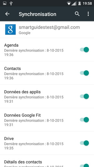 Assurez-vous que Contacts est sélectionné
