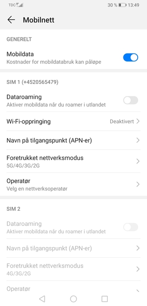 Bla til SIM 1 eller SIM 2 og velg Foretrukket nettverksmodus