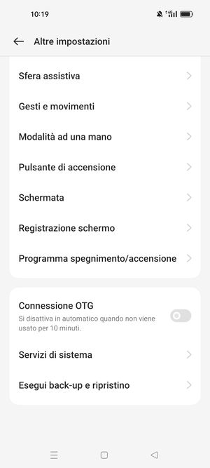 Scorri e seleziona Esegui back-up e ripristino