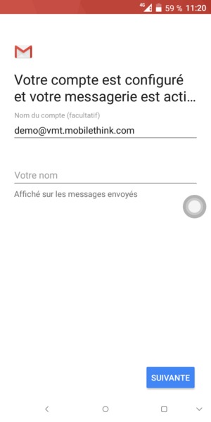 Donnez un nom à votre compte et saisissez votre nom. Sélectionnez SUIVANTE