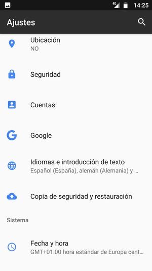 Desplácese y seleccione Copia de seguridad y restauración