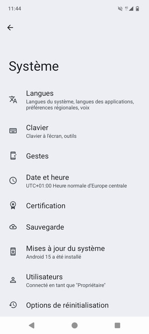 Sélectionnez Mises à jour du système