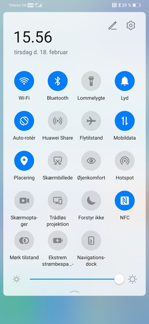 Slå Wi-Fi og Bluetooth fra