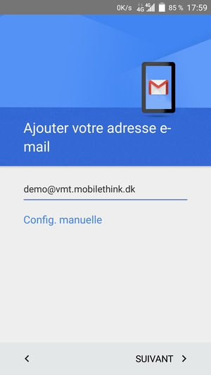 Saisissez votre adresse e-mail et sélectionnez SUIVANT