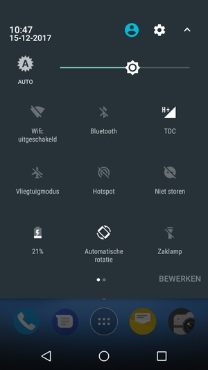 Veeg naar links