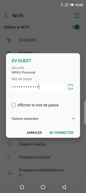 Saisissez le mot de passe du Wi-Fi et sélectionnez SE CONNECTER