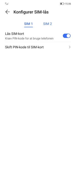 Vælg SIM 1 eller SIM 2 og vælg Skift PIN-kode til SIM-kort