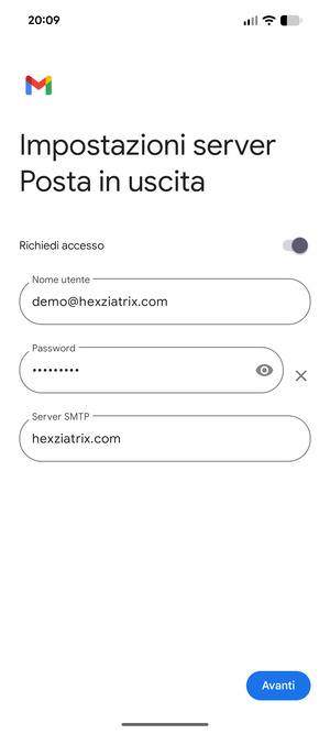 Inserisci l'indirizzo del server di posta in uscita e seleziona Avanti