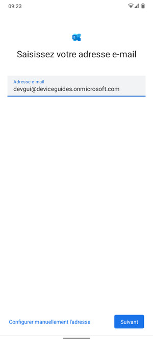 Saisissez votre adresse e-mail et sélectionnez Configurer manuellement l'adresse
