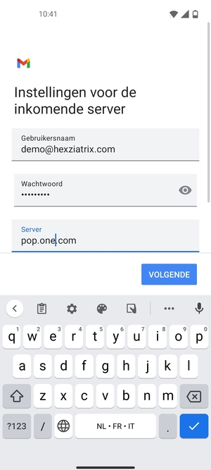 Voer Gebruikersnaam en binnenkomend serveradres in. Selecteer VOLGENDE