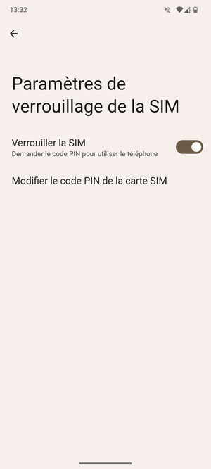 Sélectionnez Modifier le code PIN de la carte SIM