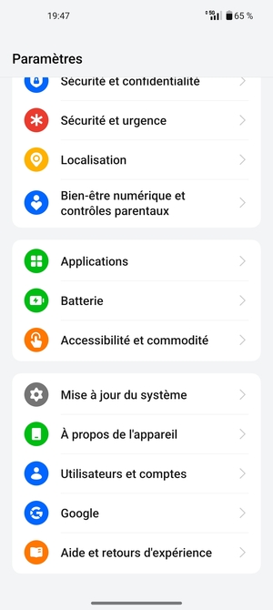 Faites défiler et sélectionnez Mise á jour du système