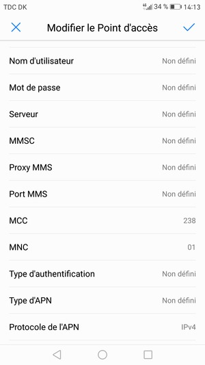 Faites défiler vers le bas et saisissez les informations Internet