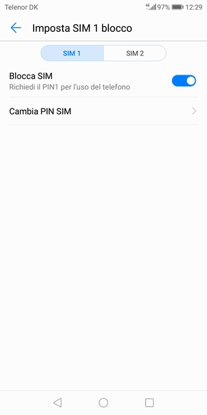 Seleziona SIM 1 o SIM 2 e seleziona Cambia PIN SIM