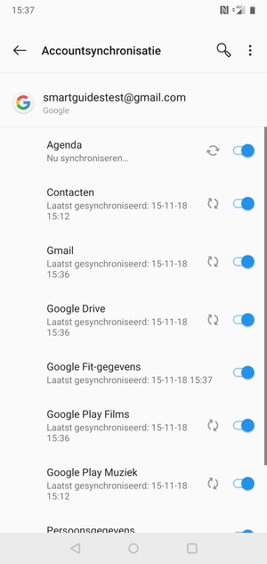 Uw contactpersonen van Google worden nu gesynchroniseerd met uw telefoon