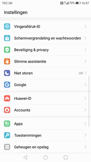 Scroll naar en selecteer Beveiliging & privacy