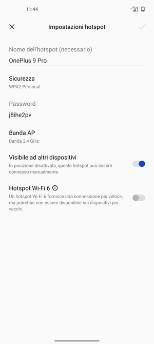Inserisci una password dell'hotspot Wi-Fi di almeno 8 caratteri e seleziona OK