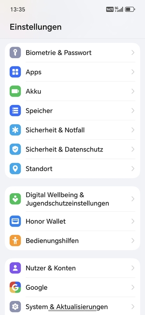 Scrollen Sie und wählen Sie Sicherheit & Datenschutz