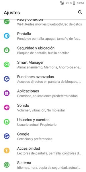 Desplácese y seleccione Usuarios y cuentas