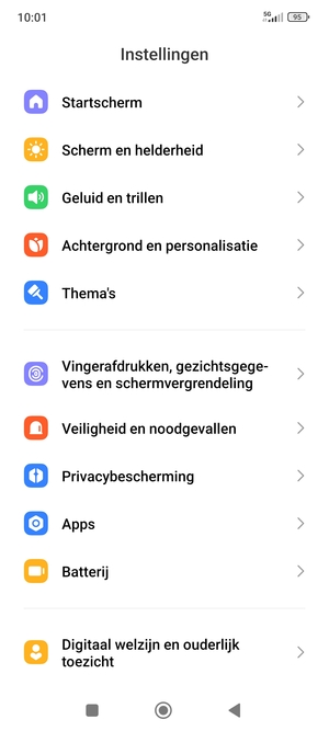 Scroll naar en selecteer Vingerafdrukken, gezichtsgegevens en schermvergrendeling