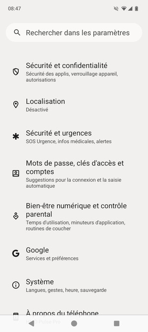 Faites défiler et sélectionnez Sécurité et confidentialité