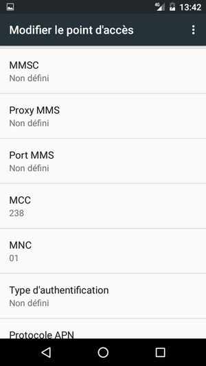Faites défiler vers le bas et saisissez les informations MMS