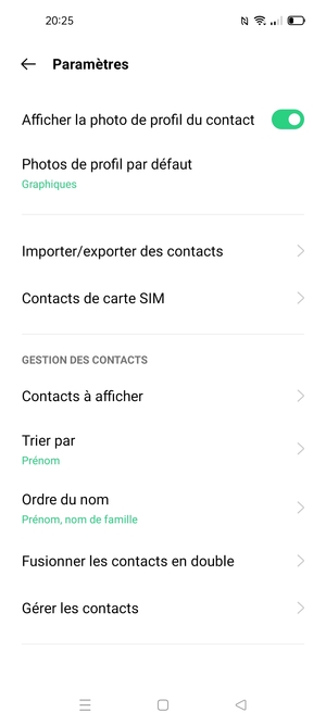 Sélectionnez Contacts de carte SIM