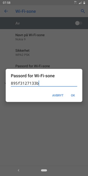 Skriv inn et Wi-Fi hotspot-passord på minst 8 tegn og velg OK