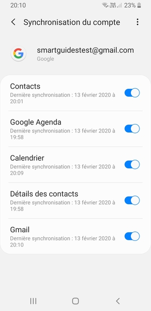 Assurez-vous que Contacts est sélectionné