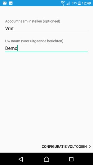 Geef uw account een naam en voer uw naam in. Selecteer CONFIGURATIE VOLTOOIEN