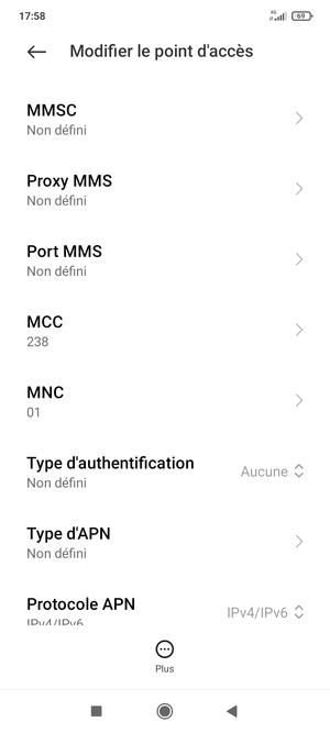 Faites défiler vers le bas et saisissez les informations MMS