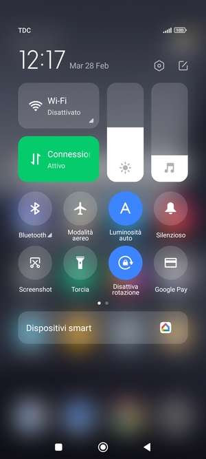 Scorri verso sinistra