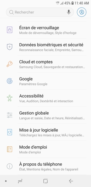 Faites défiler et sélectionnez Mise à jour logicielle