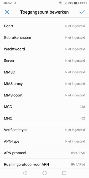Scroll naar beneden en voer mms-gegevens in
