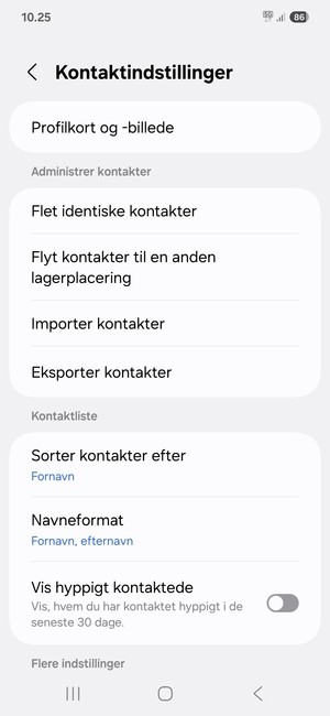 Vælg Importer kontakter