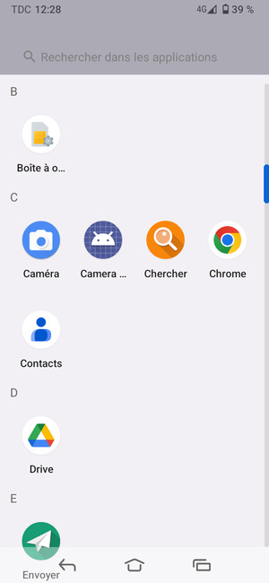 Sélectionnez Contacts