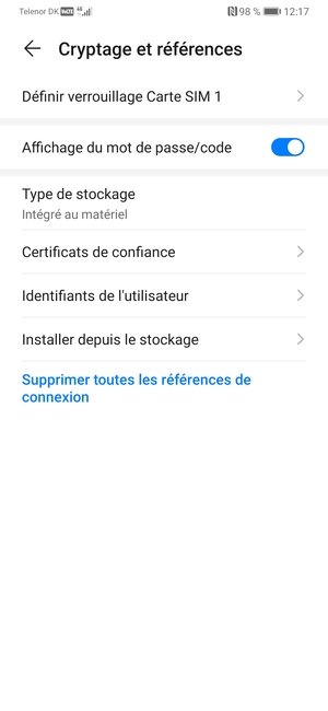 Sélectionnez Définir verrouillage Carte SIM