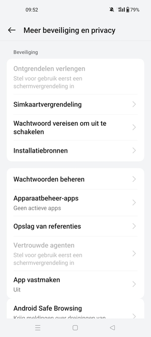 Scroll naar en selecteer Simkaartvergrendeling