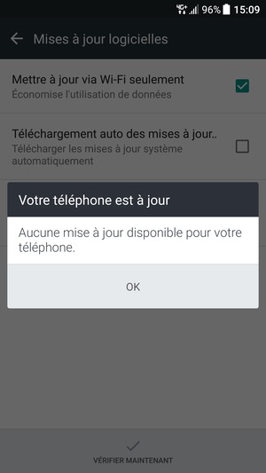 Si votre téléphone est à jour, sélectionnez OK