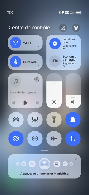 Déroulez à nouveau le menu du haut