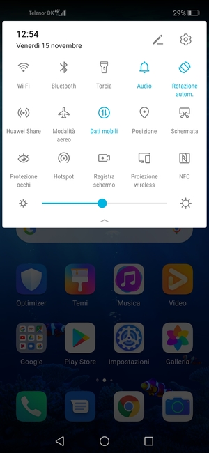 Seleziona il tasto Impostazioni